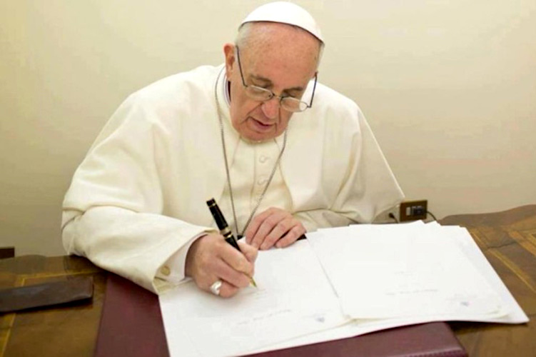 Quirógrafo del Santo Padre para la erección en persona jurídica canónica y  vaticana de la Fundación “Red Mundial de Oración del Papa” –  Iglesiaactualidad